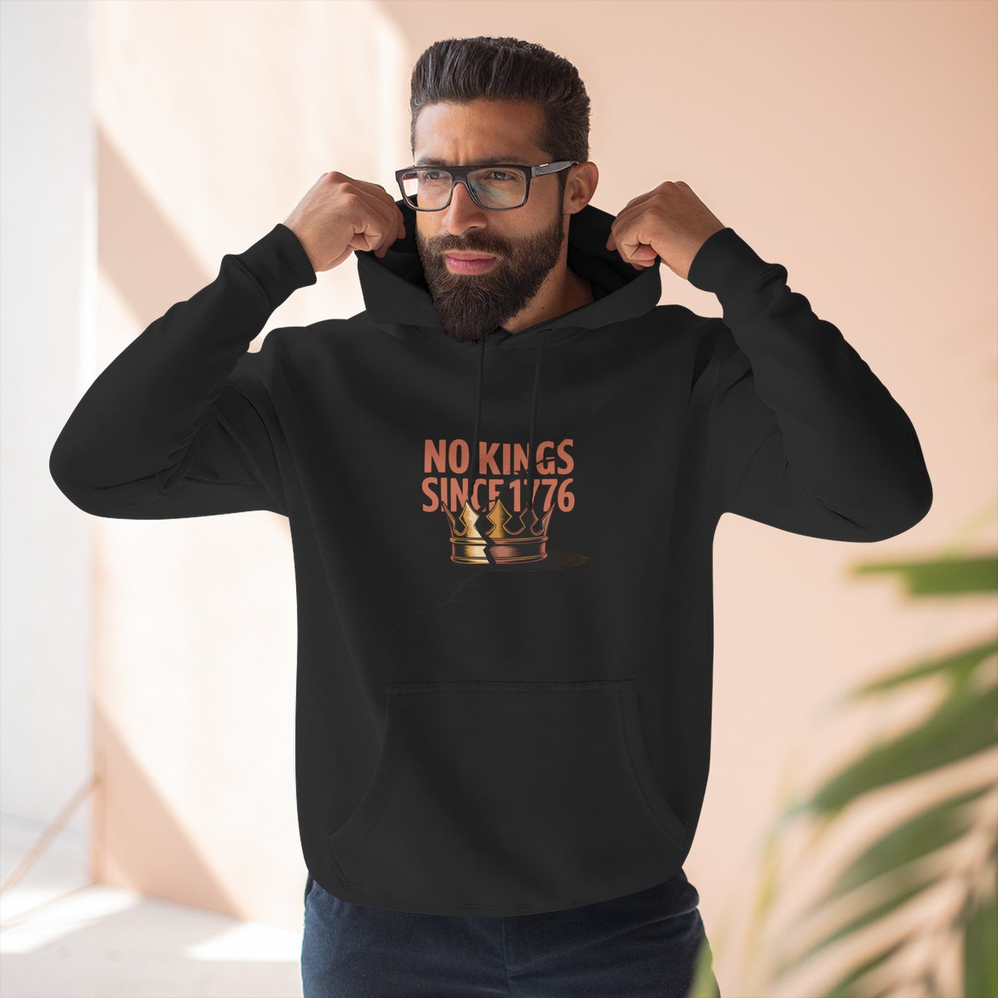 Three-Panel Fleece Hoodie – No Kings Since 1776, Cozy Sweatshirt for Chess Lovers, Casual Wear, Gift for History Buffs, Perfect for Fall