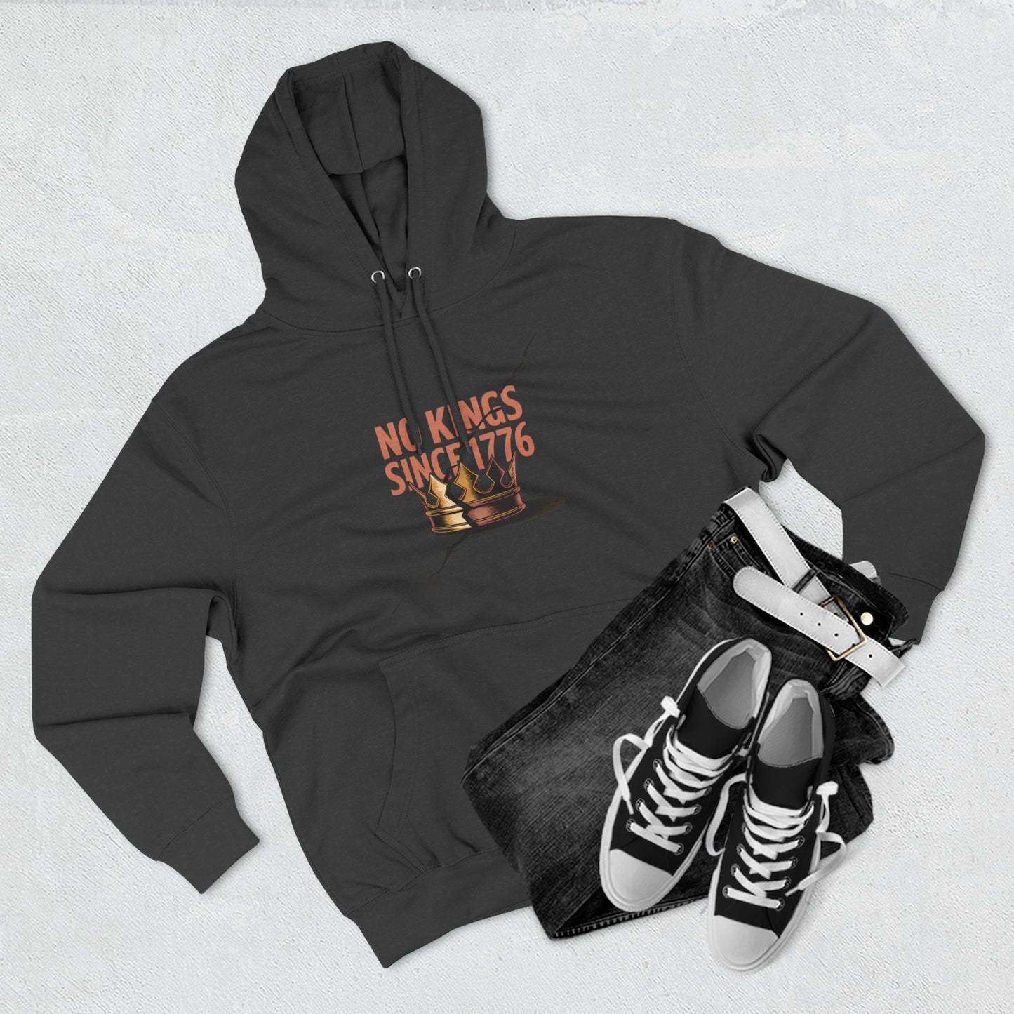 Three-Panel Fleece Hoodie – No Kings Since 1776, Cozy Sweatshirt for Chess Lovers, Casual Wear, Gift for History Buffs, Perfect for Fall