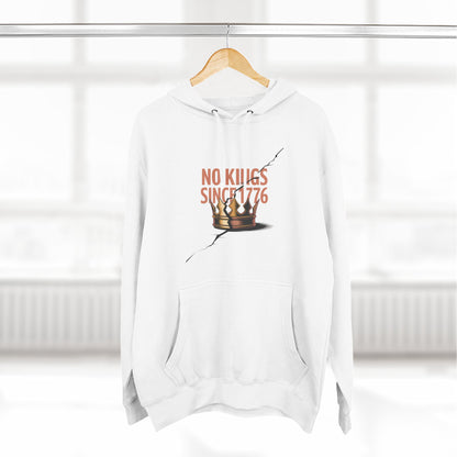 Three-Panel Fleece Hoodie – No Kings Since 1776, Cozy Sweatshirt for Chess Lovers, Casual Wear, Gift for History Buffs, Perfect for Fall